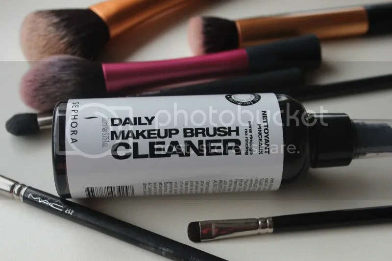 makeup brush cleaner mac